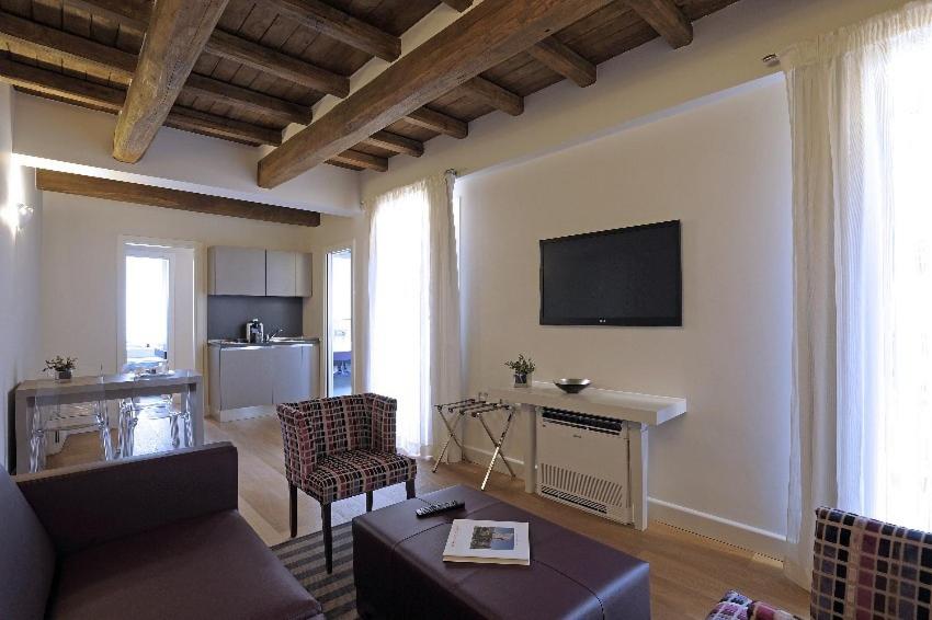 Сьюит (Люкс (для 3 взрослых)), Trevi Palace Luxury Apartments