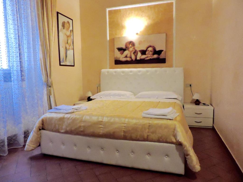 Двухместный (Двухместный номер с 1 кроватью и собственной ванной комнатой вне номера) гостевого дома Katti House, Флоренция