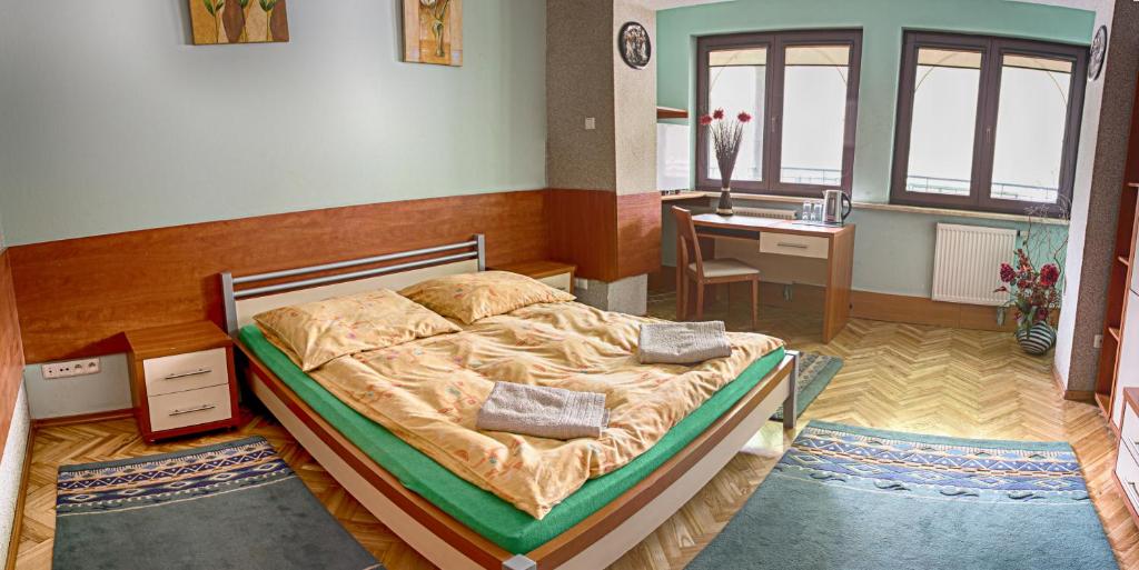 Двухместный (Двухместный номер с 1 кроватью) хостела Adeo Hostel, Белосток