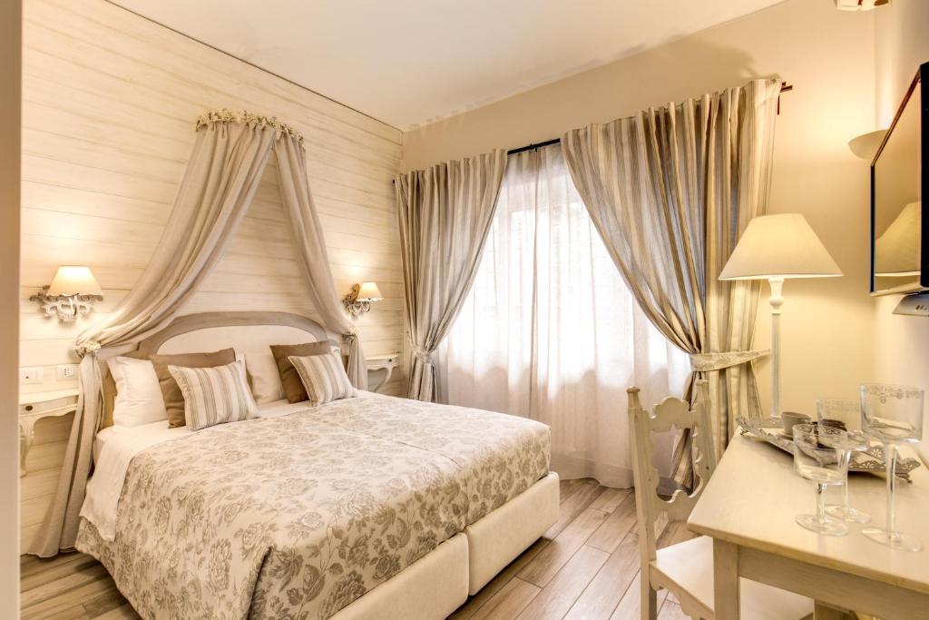 Двухместный (Улучшенный двухместный номер с 1 кроватью или 2 отдельными кроватями) гостевого дома Casa Tua Vaticano, Рим