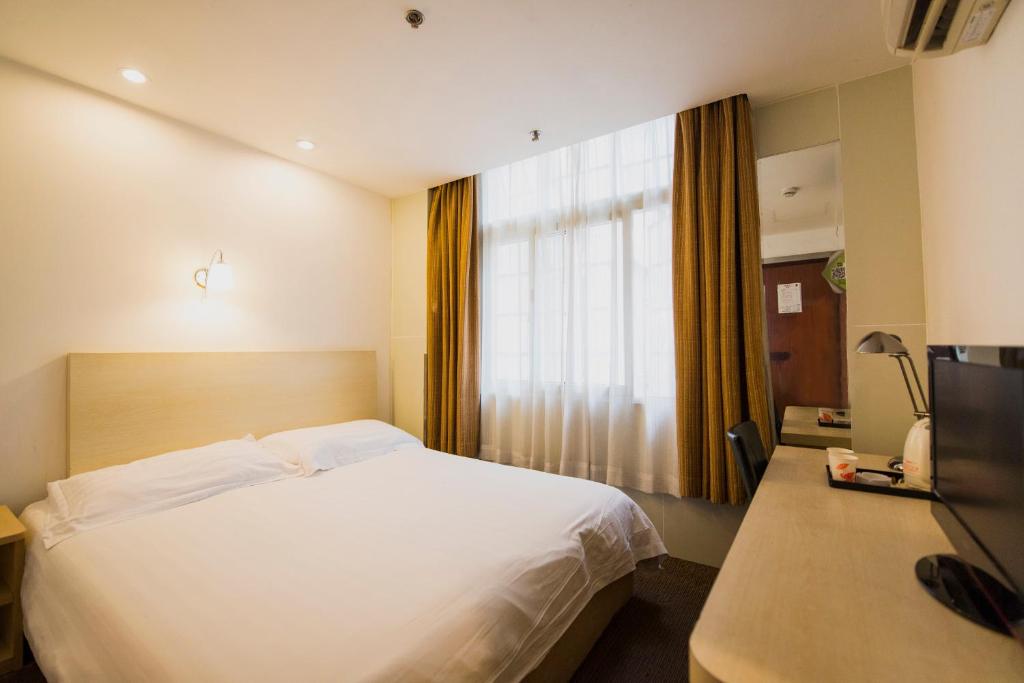 Двухместный (Двухместный номер с 1 кроватью) отеля Motel Shanghai Pudong Lianyang New International Expo Centre, Шанхай