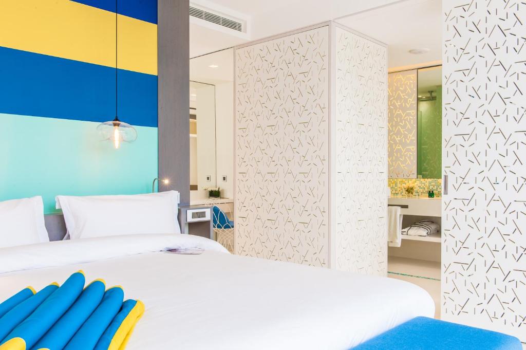 Двухместный (Роскошный двухместный номер с 2 отдельными кроватями и видом на море) отеля Sofitel Tamuda Bay Beach And Spa, Кабо-Негро