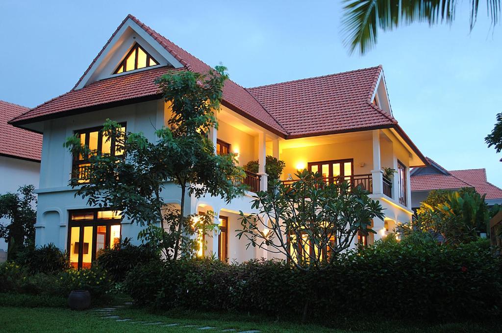 Вилла (Вилла с 2 спальнями, бассейном и завтраком) курортного отеля Furama Resort Danang, Дананг