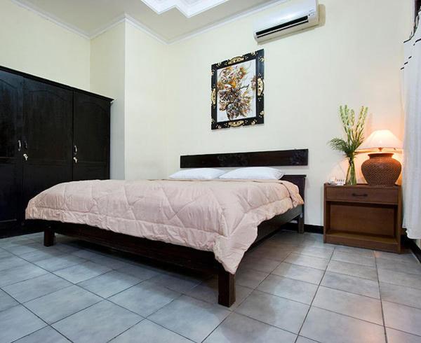 Двухместный (Двухместный номер Делюкс с 1 кроватью или 2 отдельными кроватями) отеля Grand Chandra Hotel, Денпасар