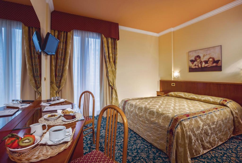 Двухместный (Двухместный номер с 1 кроватью и террасой) отеля Hotel Terme Cristoforo, Абано-Терме