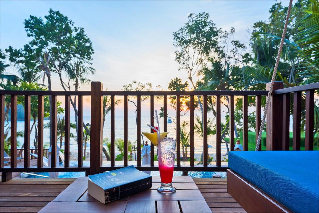 Двухместный (Номер «Премьер» с видом на море), Курортный отель Ao Prao Resort