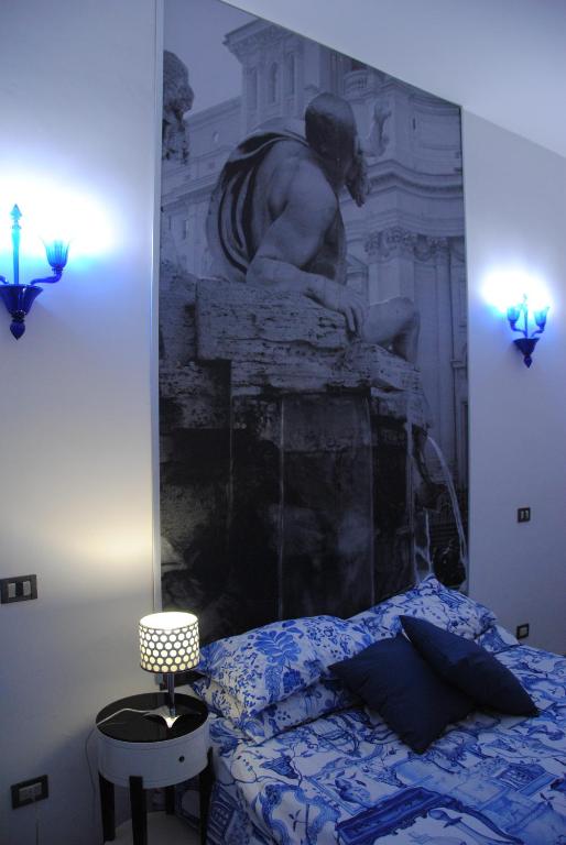 Трехместный (Роскошный трехместный номер - via Catone 21) гостевого дома Deluxe Rooms, Рим