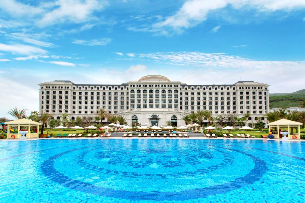 Курортный отель Vinpearl Golf Land Resort & Villas, Вин Нгуен