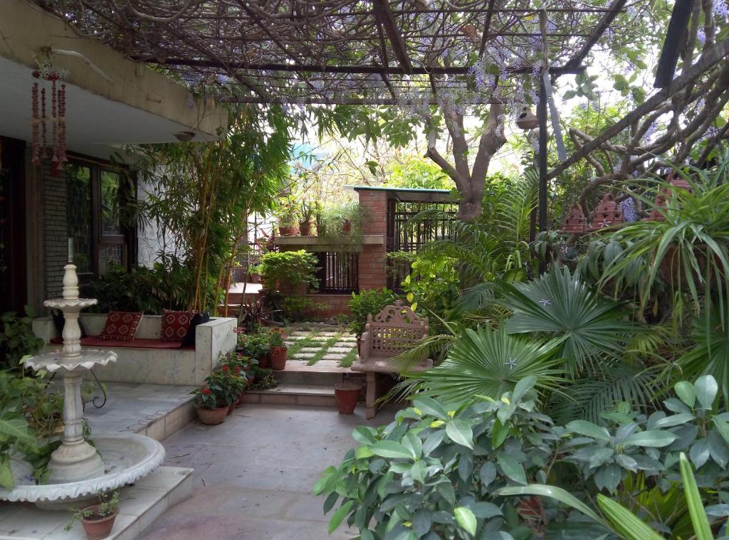 Семейный отель Magpie Villa, Джайпур