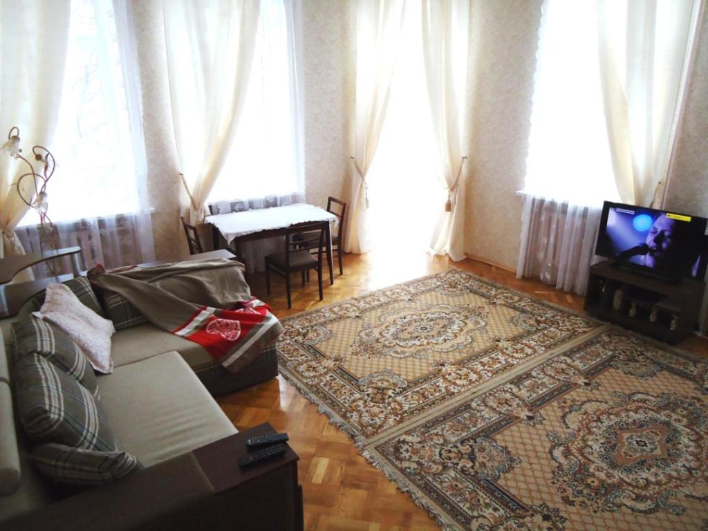 Апартаменты Apartment in the style of old Kyiv, Киев