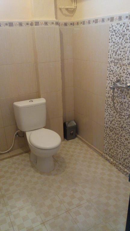 Двухместный (Superior Double Room with AC and FAN), Inten House