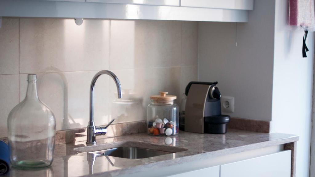 Апартаменты (Апартаменты с 2 спальнями и балконом), Otilia Apartments