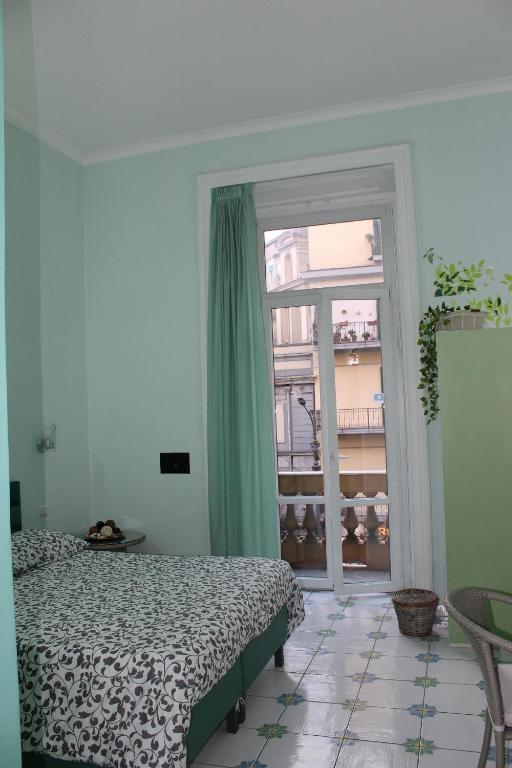 Трехместный (Трехместный номер), Viaggio a Napoli B&B