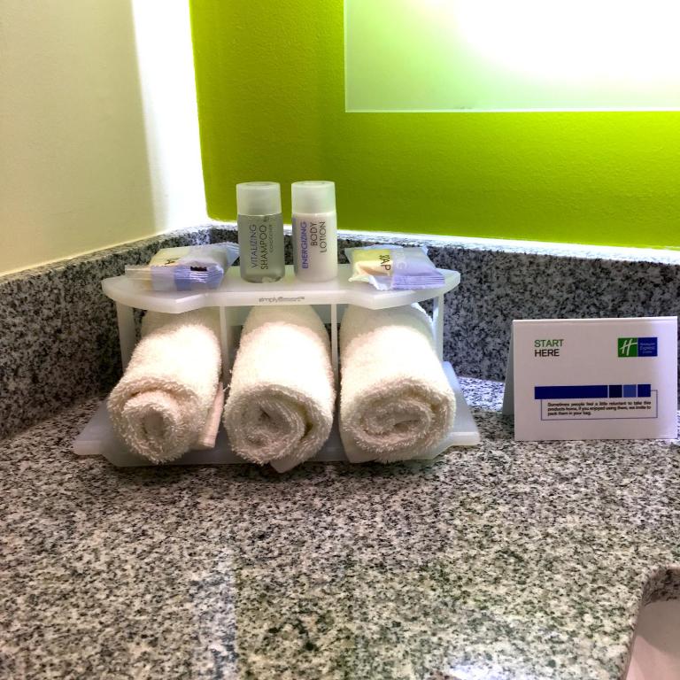 Сьюит (Люкс) отеля Holiday Inn Express & Suites Mexicali, Мехикали