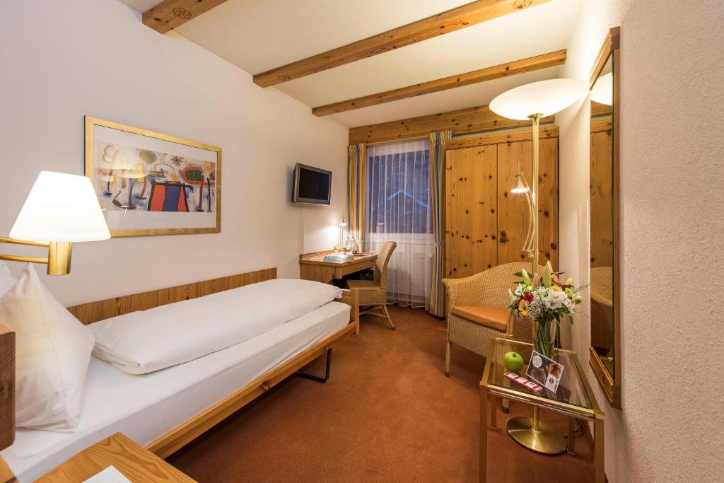 Одноместный (Бюджетный одноместный номер) отеля Sunstar Alpine Hotel & SPA Davos, Давос