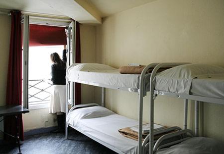 Номер (Кровать в общем 6-местном номере для женщин) хостела Aloha Hostel, Париж