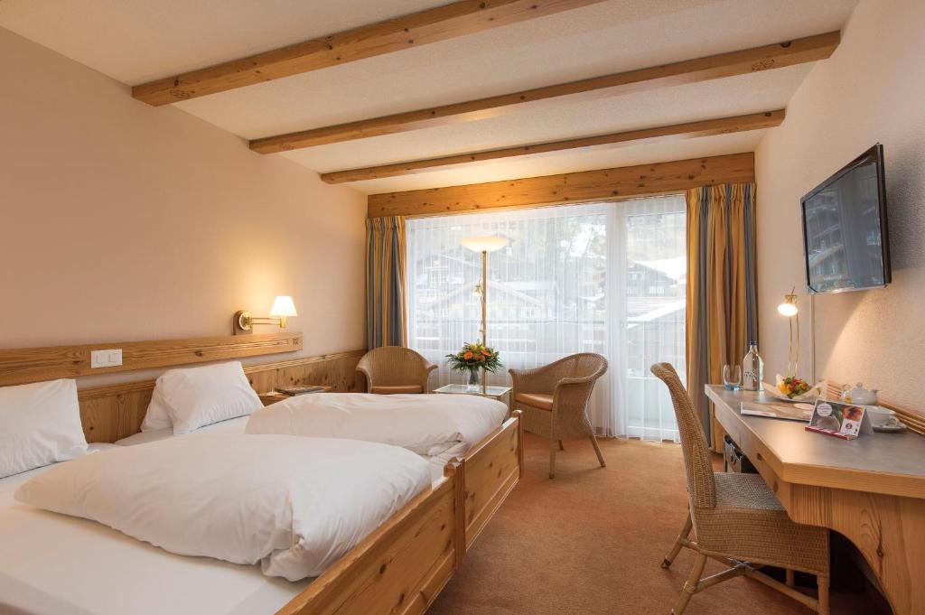 Двухместный (Стандартный двухместный номер с 1 кроватью) отеля Sunstar Alpine Hotel & SPA Grindelwald, Гриндельвальд