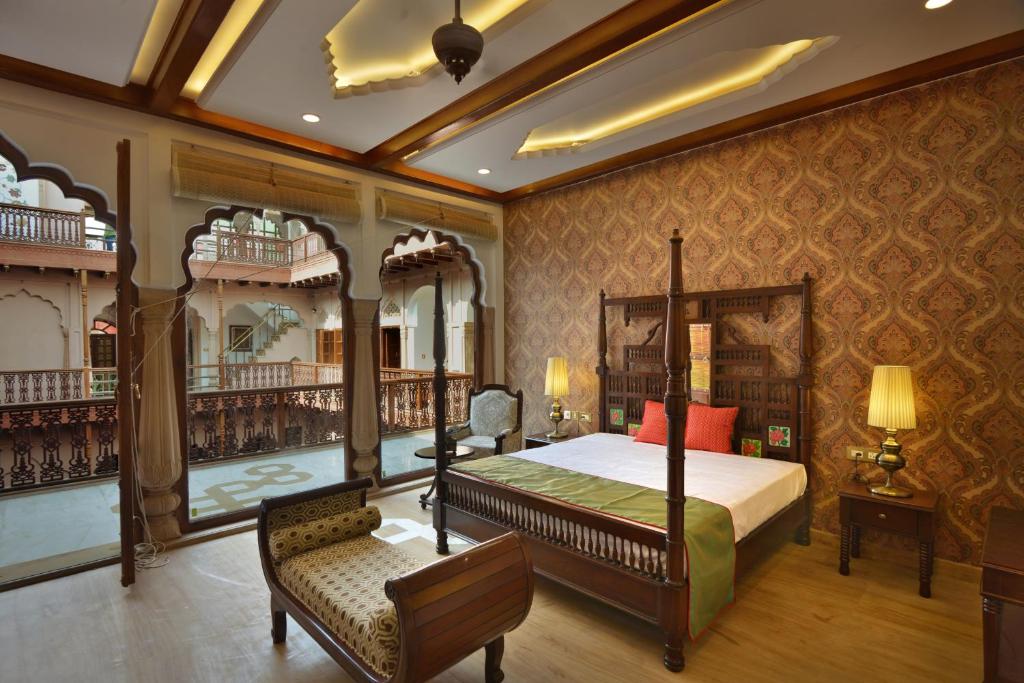 Сьюит (Люксы Shahjahan), WelcomHeritage Haveli Dharampura