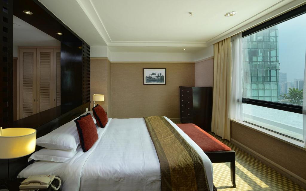 Семейный (Семейный люкс) отеля Pacific Regency Hotel Suites, Куала-Лумпур