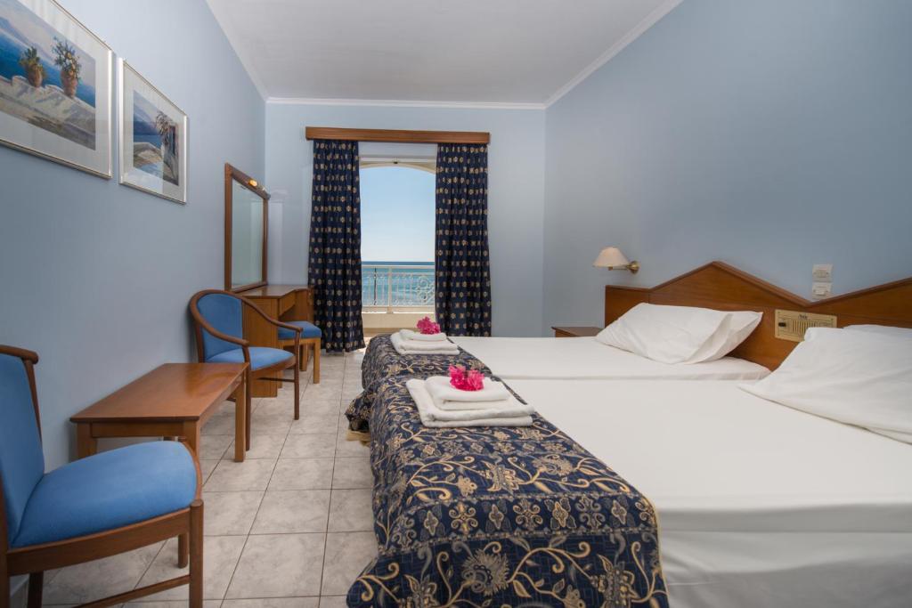 Двухместный (Двухместный номер с 1 кроватью или 2 отдельными кроватями, вид на море) отеля Astir Palace Hotel, Лаганас