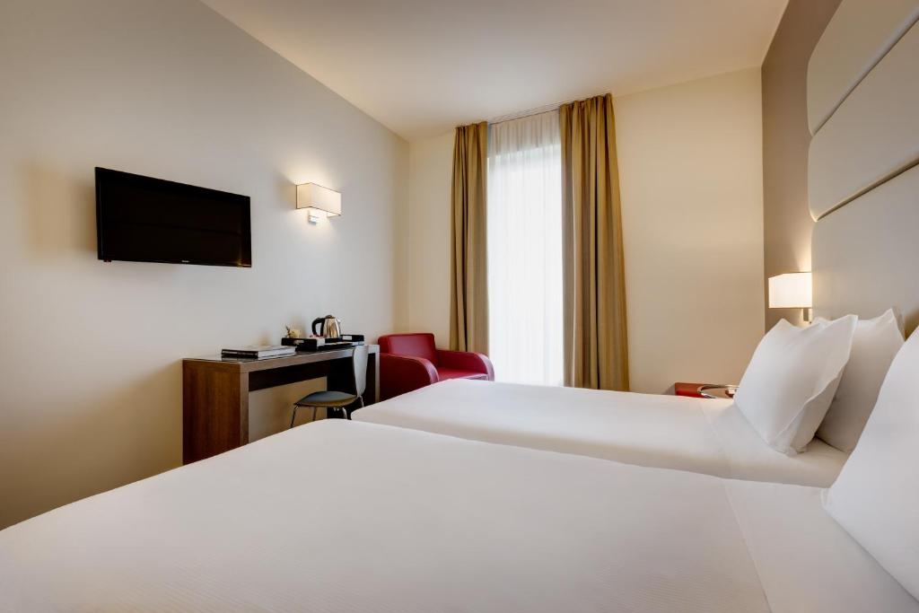 Двухместный (Двухместный номер с 2 отдельными кроватями) отеля Klima Hotel Milano Fiere, Милан