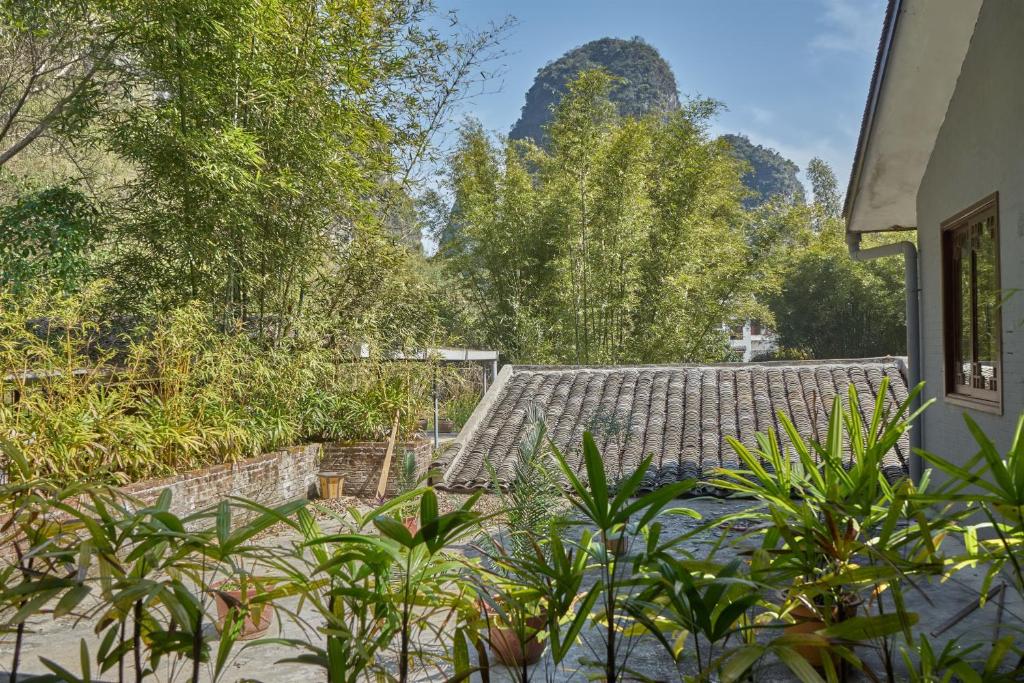 Двухместный (Rear View Twin), Yangshuo Mountain Retreat