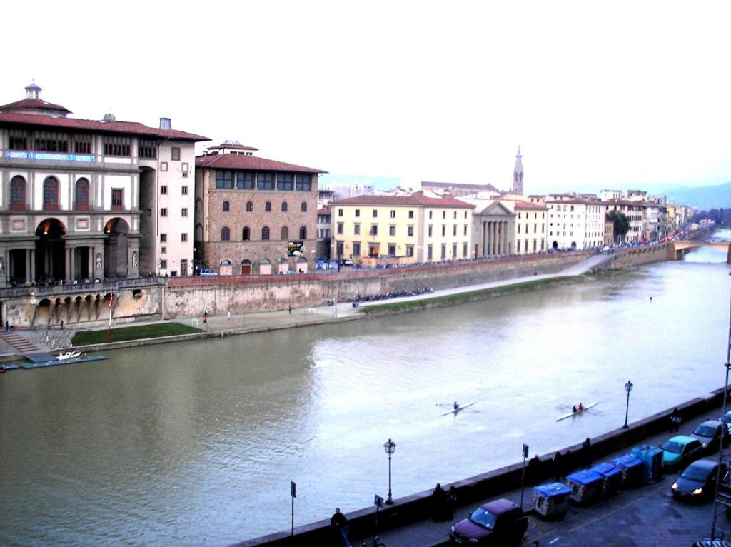 Promenade with city view