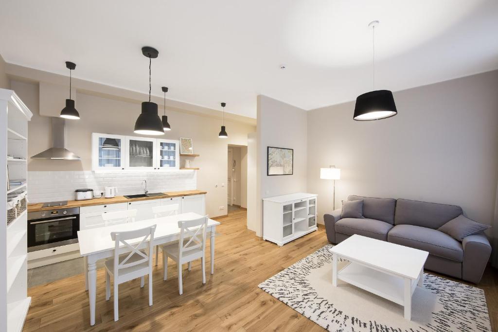 Апартаменты (Апартаменты с 1 спальней и ванной), Riga Lux Apartments - Skolas