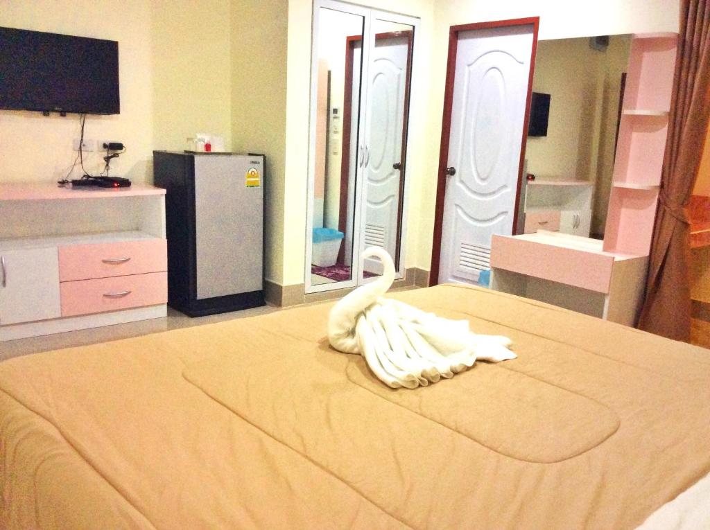 Двухместный (Стандартный двухместный номер с 1 кроватью) отеля Smile Residence, Пхукет