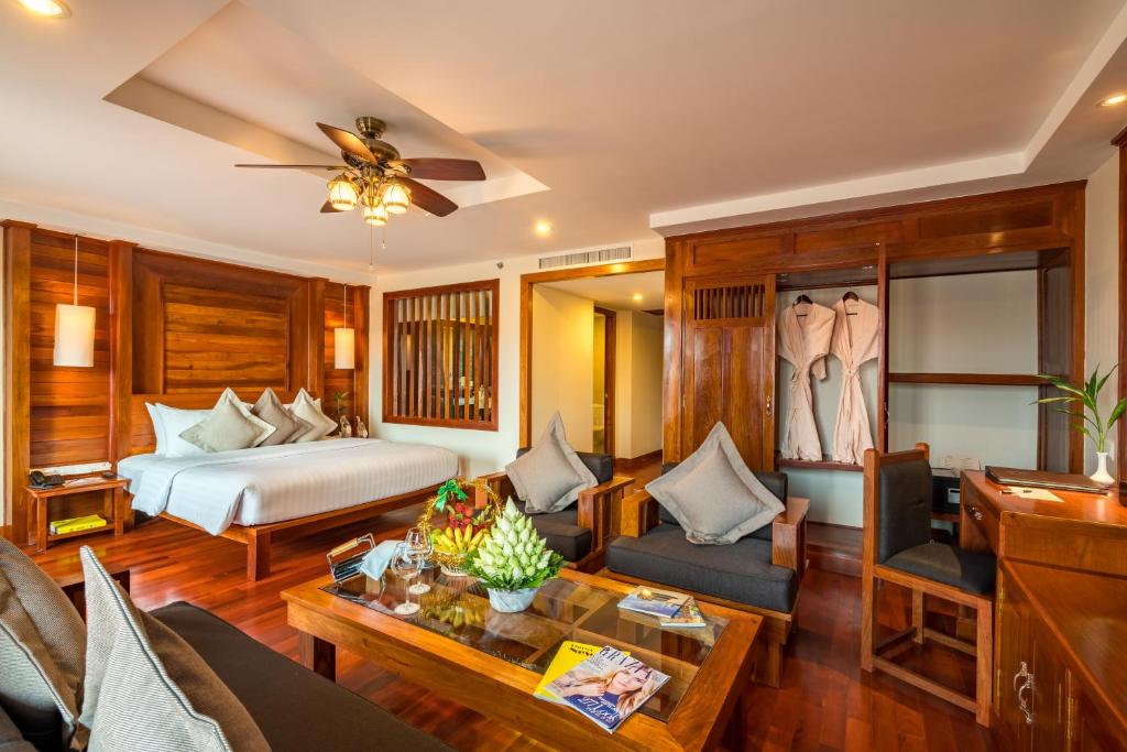 Двухместный (Люкс для новобрачных - Пакеты романтических услуг) курортного отеля Angkor Miracle Resort & Spa, Сием Рип