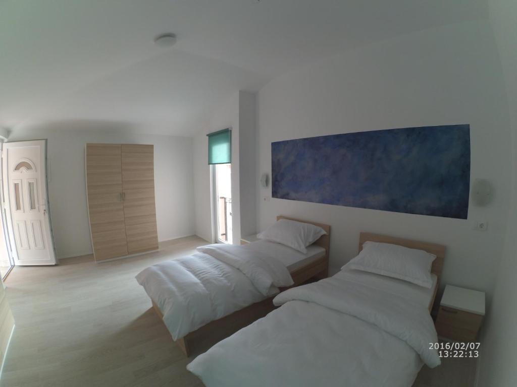 Двухместный (Двухместный номер с 2 отдельными кроватями и собственной ванной комнатой) гостевого дома Aparthotel Monaco, Плоче