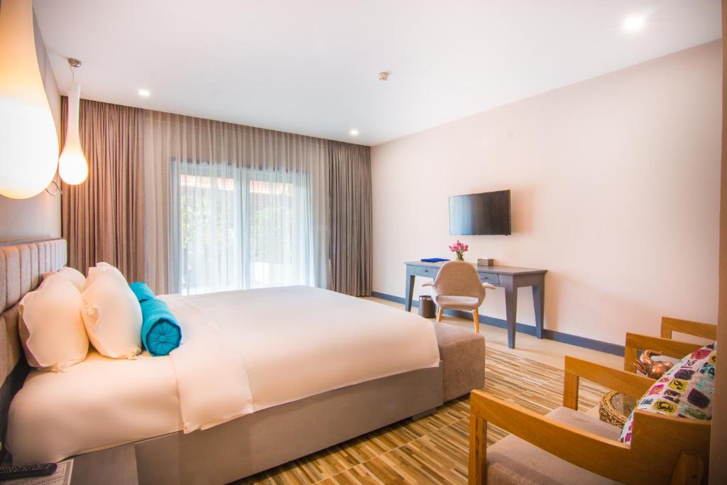 Двухместный (Premier Double Room - Free Pickup), Damrei Angkor Hotel