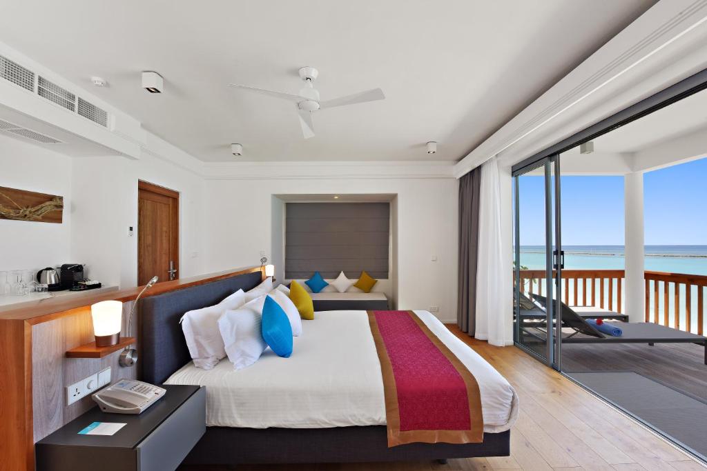 Апартаменты (Домик на пляже с 2 спальнями) курортного отеля Kuramathi Maldives, Атолл Расду