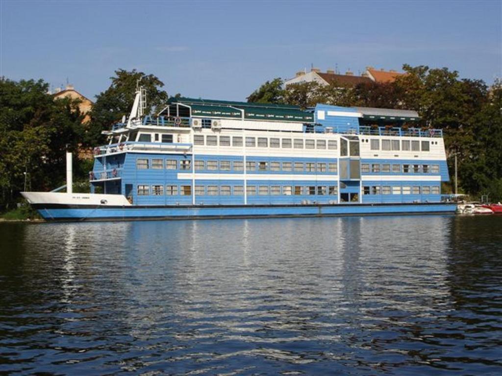 Botel Vodnik