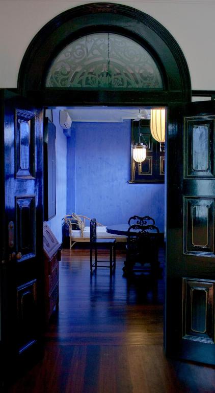 Трехместный (Трехместный номер «Хань») отеля Cheong Fatt Tze - The Blue Mansion, Джорджтаун