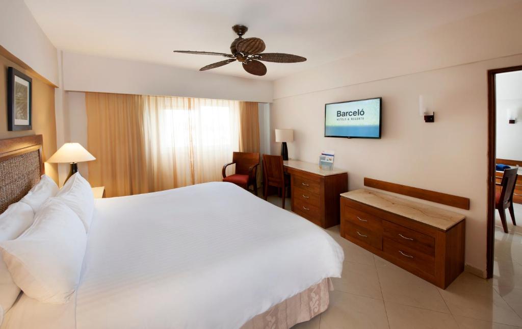 Сьюит (Клубный люкс «Премиум» (для 2 взрослых и 1 ребенка)) курортного отеля Occidental Caribe - All Inclusive, Пунта-Кана