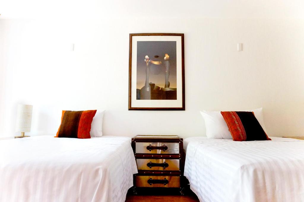 Двухместный (Двухместный номер с 2 двуспальными кроватями) отеля Casa Jacinta Guest House, Мехико