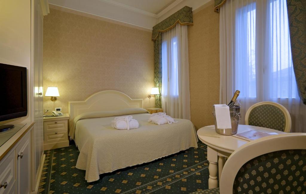 Двухместный (Двухместный номер с 1 кроватью) отеля Hotel Terme Roma, Абано-Терме