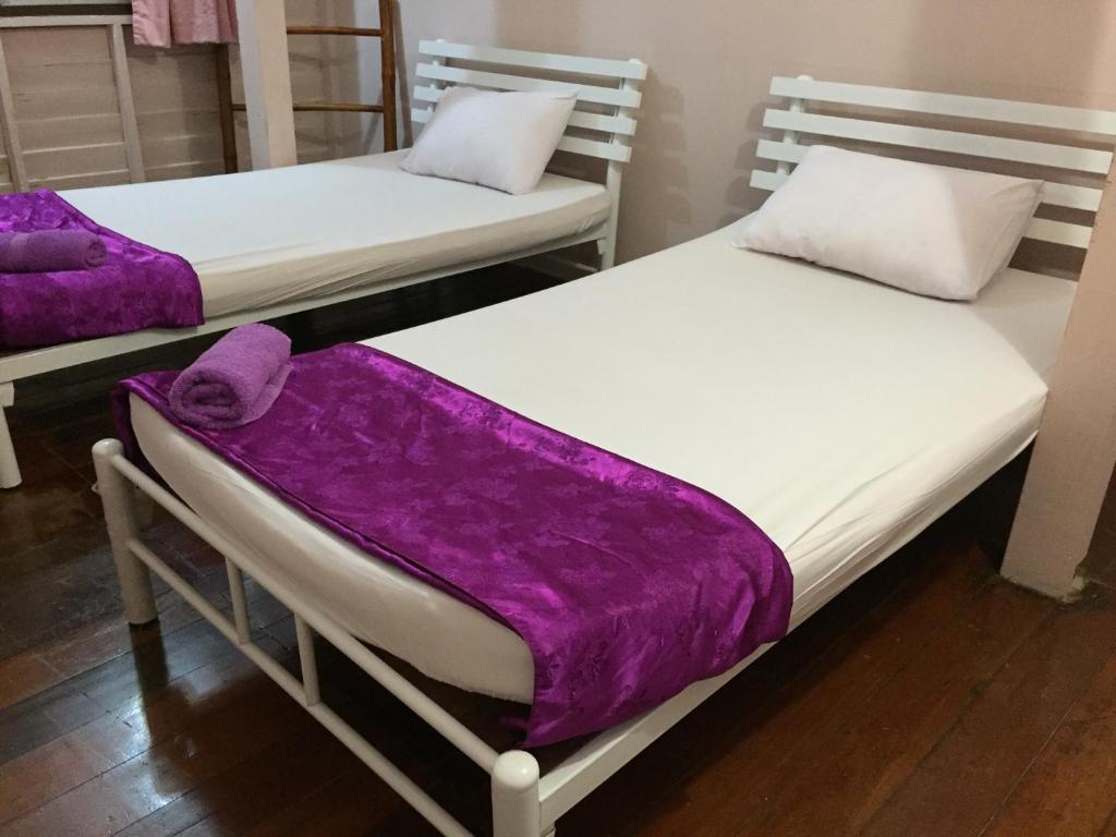 Двухместный (Стандартный двухместный номер с 2 отдельными кроватями) гостевого дома Honey Place Guesthouse, Бангкок
