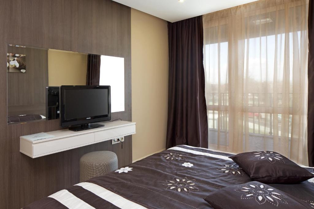 Двухместный (Двухместный номер с 1 кроватью с видом на море) апарт-отеля Aparthotel Paradiso, Несебыр