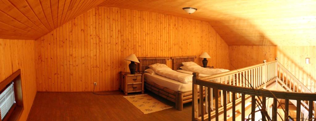 Апартаменты (One-Bedroom Apartment Area Starcul Alb) курортного отеля Green Village Resort Hotel with sauna, Тулча