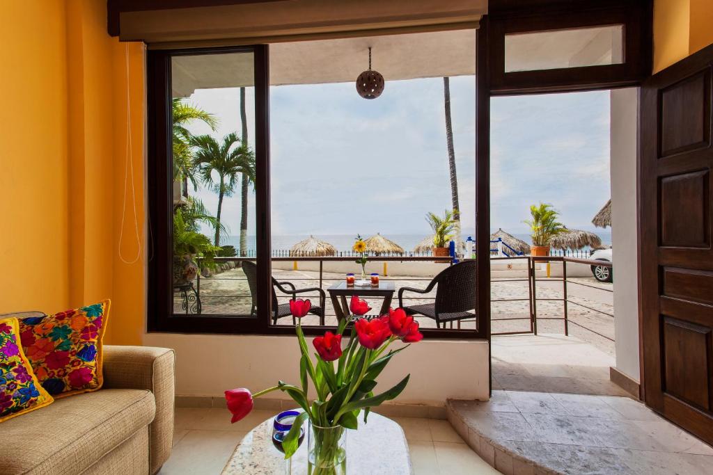 Двухместный (Апартаменты с 1 спальней и отдельным входом), Vallarta Shores Beach Hotel