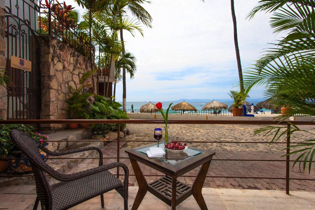 Двухместный (Апартаменты с 1 спальней и отдельным входом), Vallarta Shores Beach Hotel