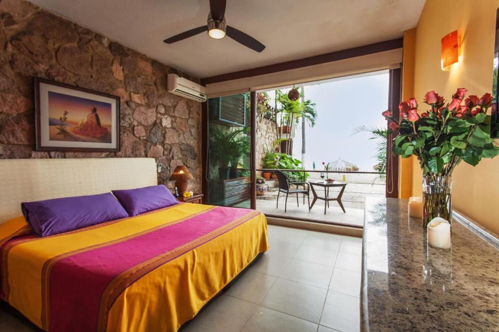 Двухместный (Апартаменты с 1 спальней и отдельным входом), Vallarta Shores Beach Hotel