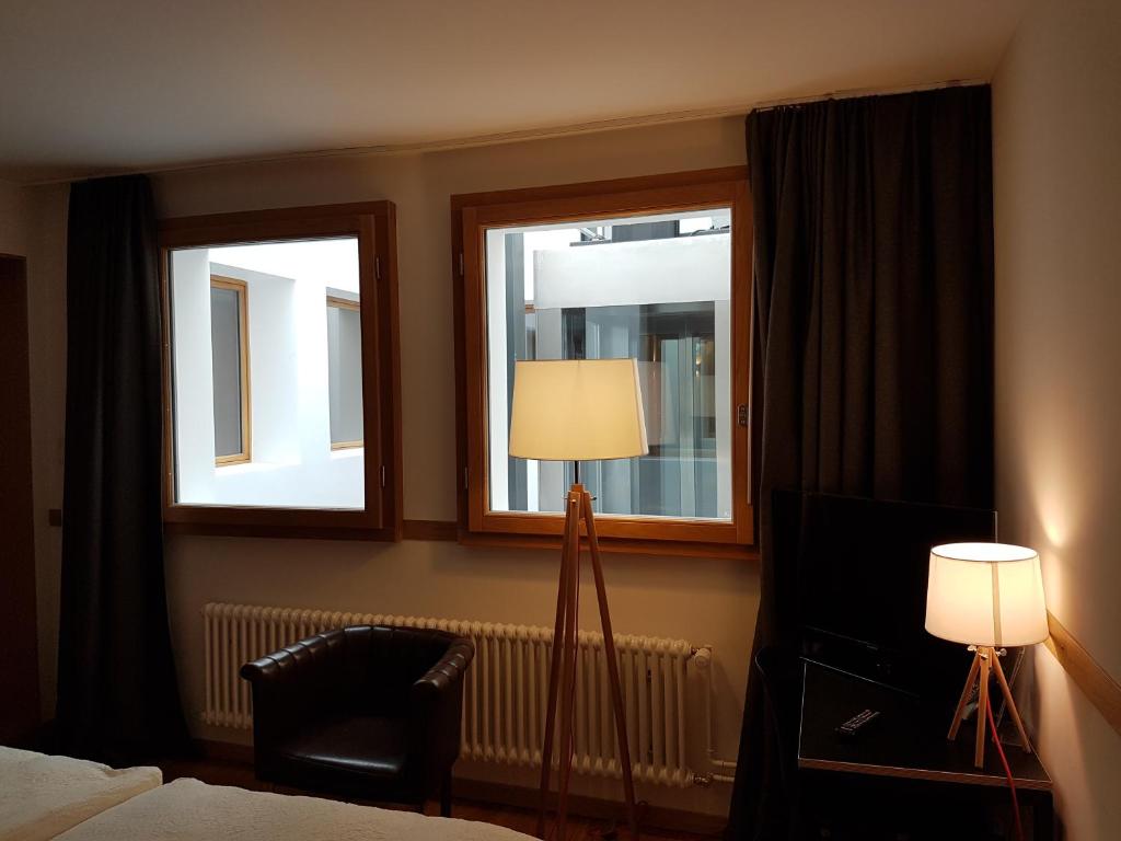 Двухместный (Budget Double Room with Elevator View), East-West Riverside Hotel Basel