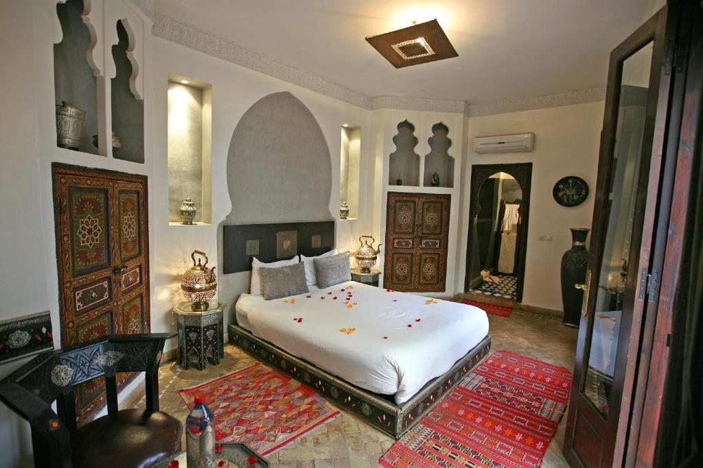 Двухместный (Двухместный номер Делюкс с 1 кроватью) отеля Riad La Porte Rouge, Марракеш