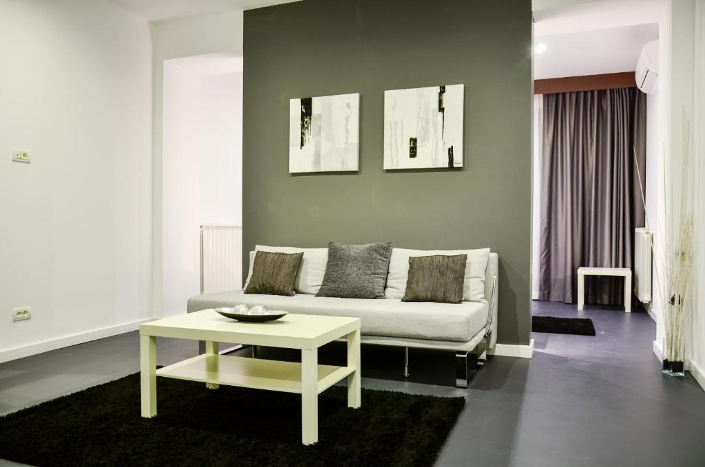 Сьюит (Полулюкс), Living Aparthotel