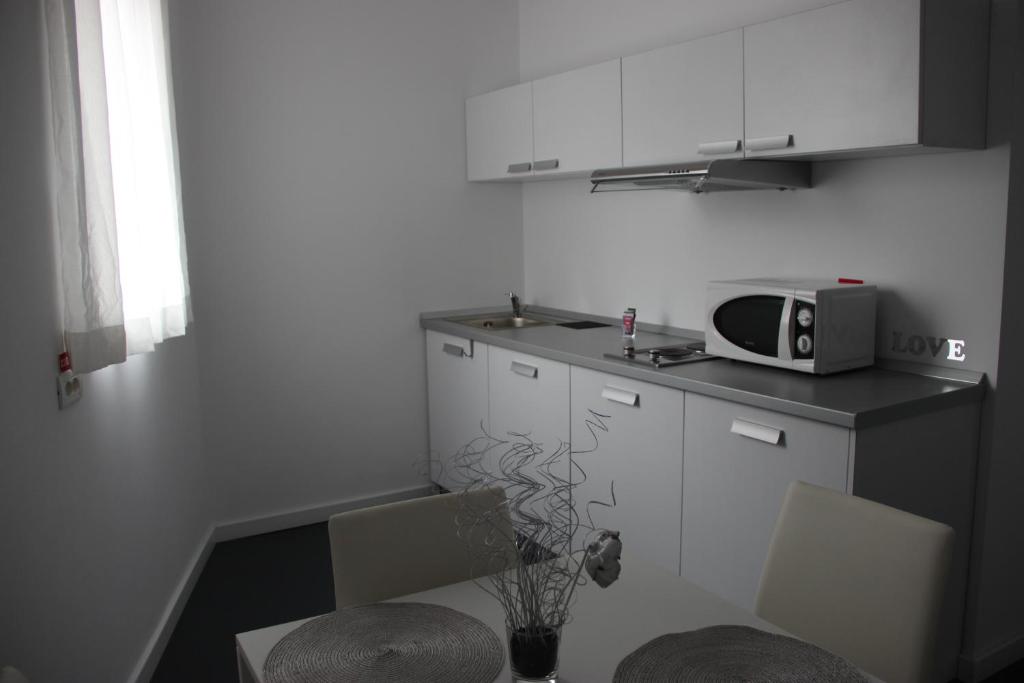 Сьюит (Полулюкс), Living Aparthotel