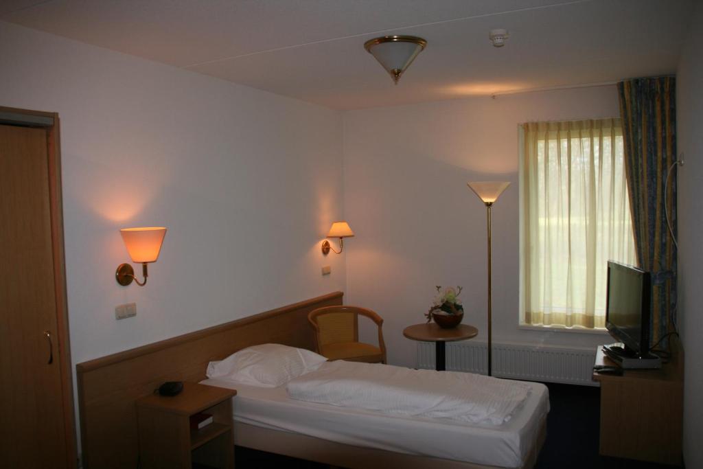 Одноместный (Стандартный одноместный номер) отеля Hotel Hardenberg, Гронинген