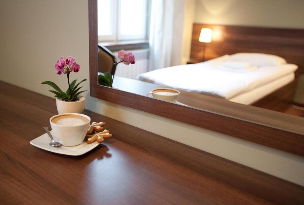 Отель Mohito Bed&Breakfast, Ломжа